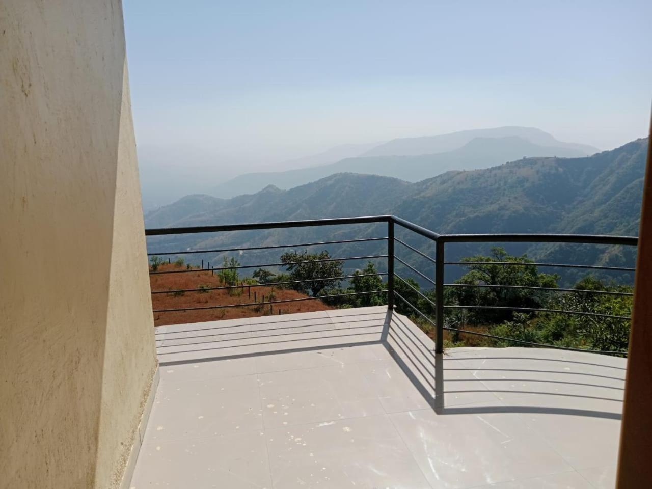 Dev Anand Villa Mahabaleshwar Bagian luar foto