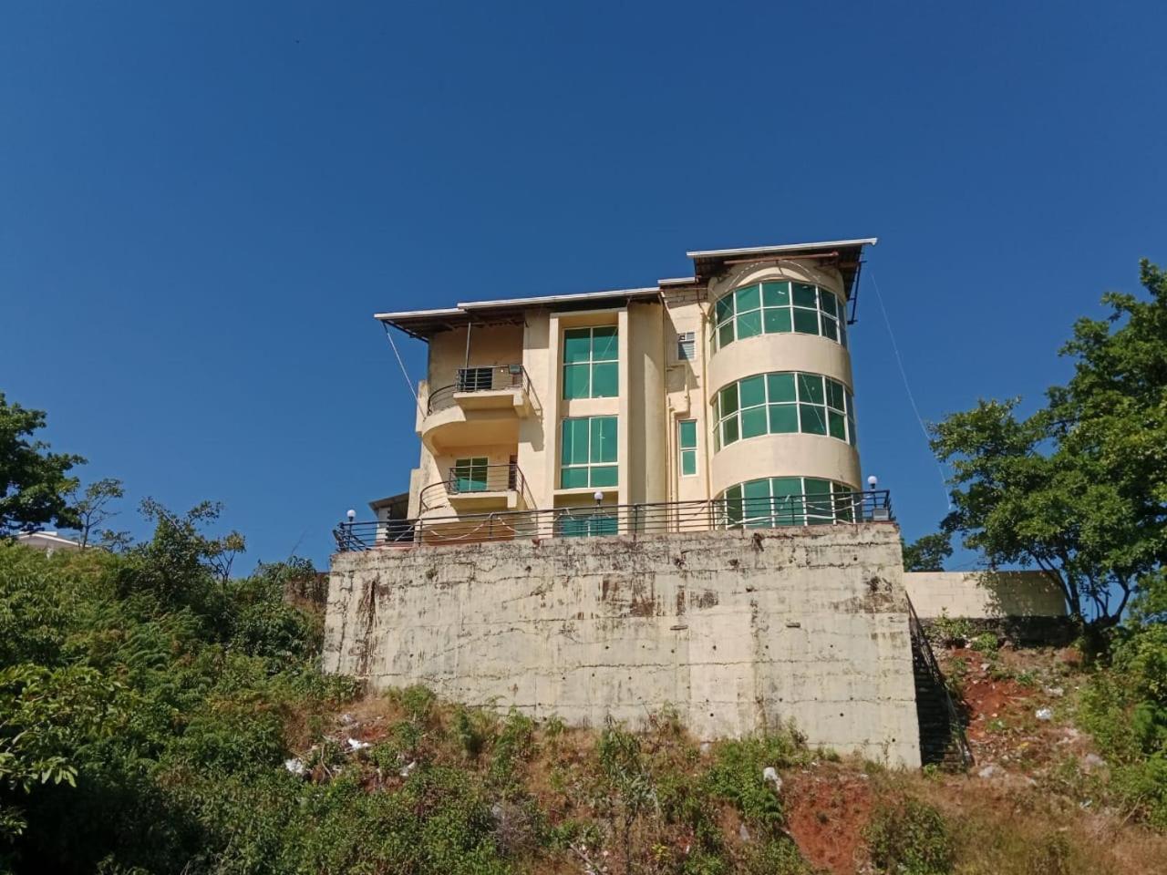 Dev Anand Villa Mahabaleshwar Bagian luar foto